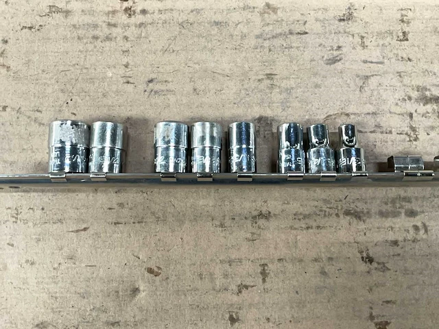 Snap-on doppenset - afbeelding 1 van  2