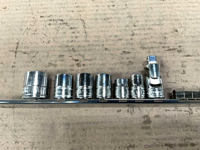Snap-on doppenset - afbeelding 1 van  2