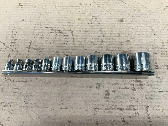 Snap-on doppenset - afbeelding 1 van  2