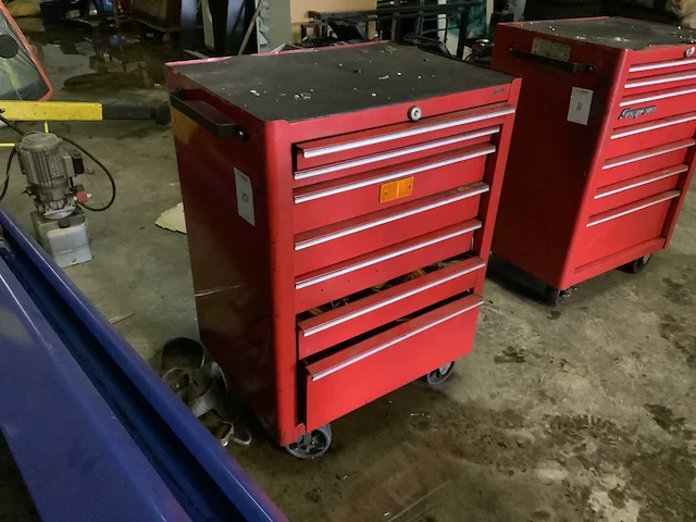 Snap-on gereedschapswagen gevuld - afbeelding 2 van  9