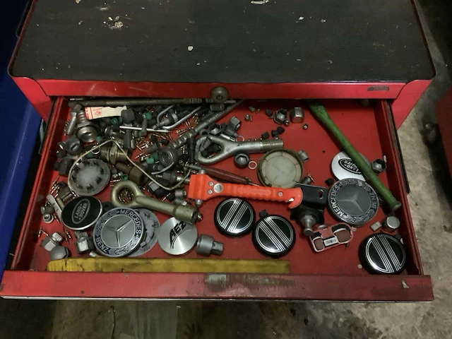 Snap-on gereedschapswagen gevuld - afbeelding 3 van  9