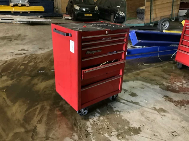 Snap-on gereedschapswagen gevuld - afbeelding 2 van  8