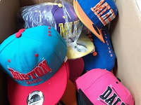 Snapback petten - 30 x - afbeelding 1 van  3