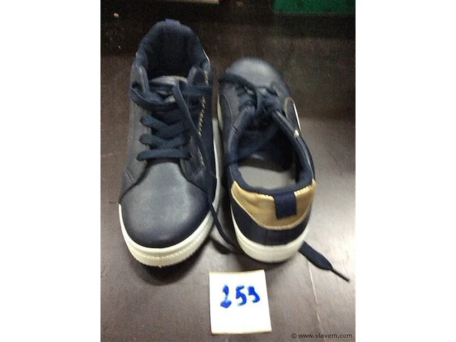Sneakers maat 39 - afbeelding 1 van  2