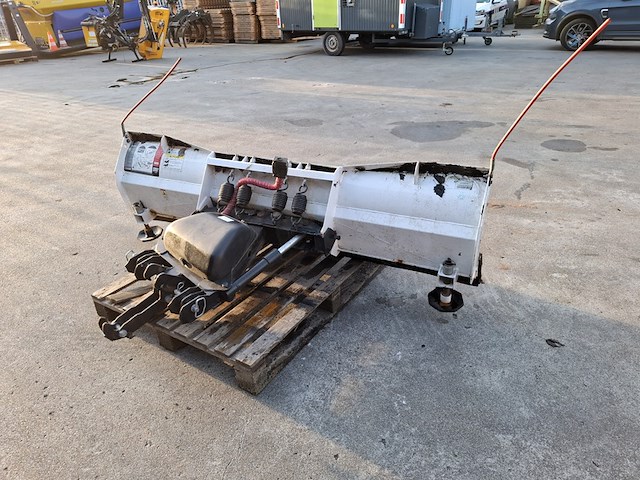 Sneeuwschuif, hilltip, blizzard 680lt - afbeelding 2 van  8