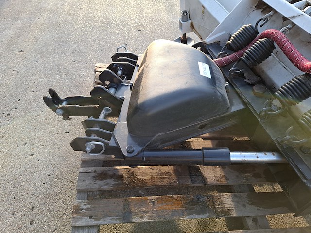 Sneeuwschuif, hilltip, blizzard 680lt - afbeelding 6 van  8