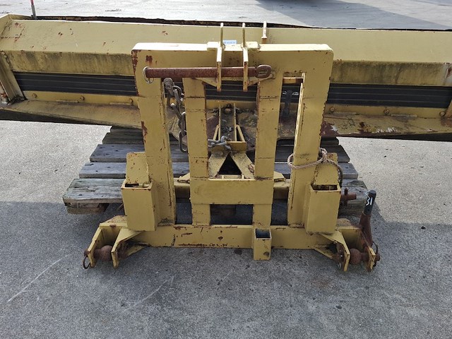 Sneeuwschuif, nido - afbeelding 3 van  8