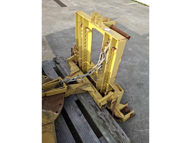 Sneeuwschuif, nido - afbeelding 5 van  8