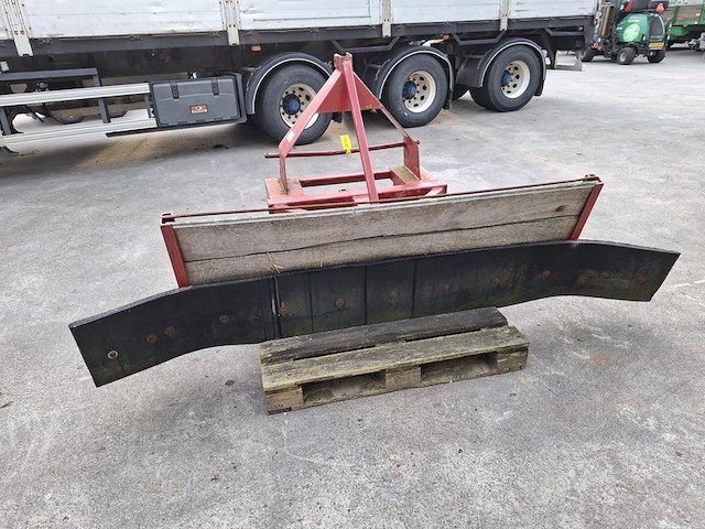 Sneeuwschuif, wifo, ms 275 dv, rood - afbeelding 4 van  6