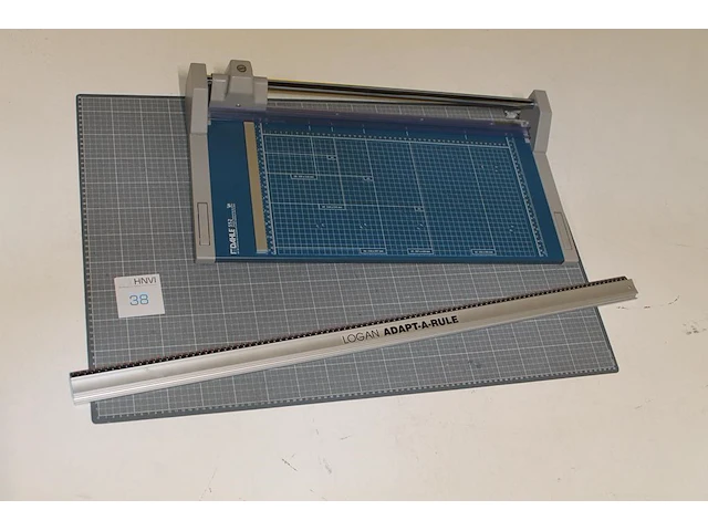 Snijapparaat dahle 552 met maximale snijbreedte 50 cm met snijmat 90 x 120 cm en liniaal 100 cm. - afbeelding 2 van  2