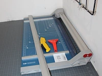 Snijapparaat dahle 552 met maximale snijbreedte 50 cm met snijmat 90 x 120 cm, stanleymes en glaskrabber. - afbeelding 2 van  2