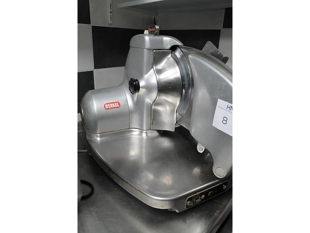 Snijmachine berkel 834. - afbeelding 3 van  4