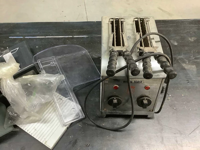 Snijmachine en toaster (2x) - afbeelding 3 van  4