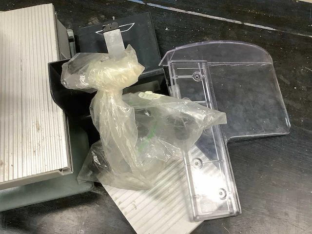 Snijmachine en toaster (2x) - afbeelding 4 van  4