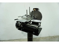 Snijmachine op voet - afbeelding 3 van  10