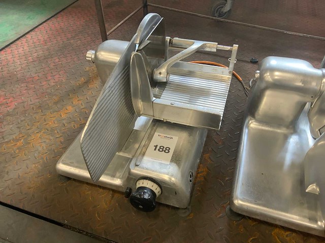 Snijmachine - afbeelding 1 van  8