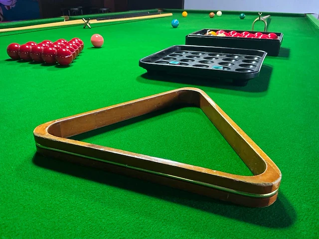Snookertafel officiële wedstrijd snookertafelsnookertoernooi - afbeelding 14 van  29