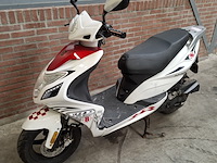 Snorscooter, agm, r8, 2014 - afbeelding 13 van  39