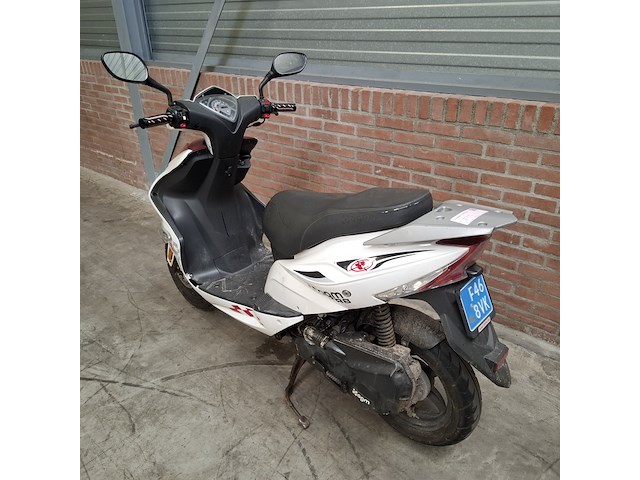 Snorscooter, agm, r8, 2014 - afbeelding 15 van  39