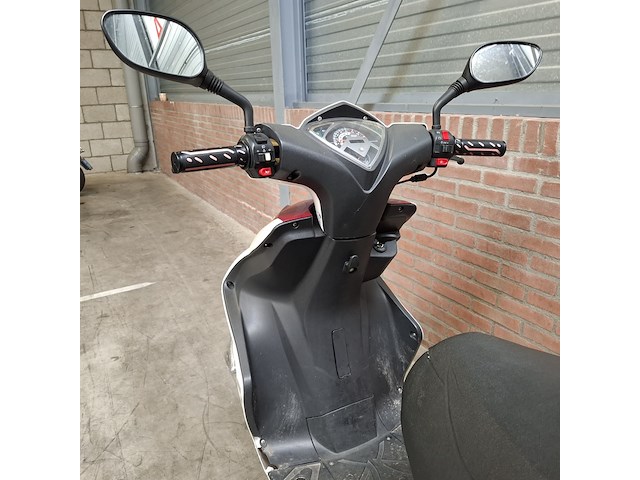 Snorscooter, agm, r8, 2014 - afbeelding 20 van  39