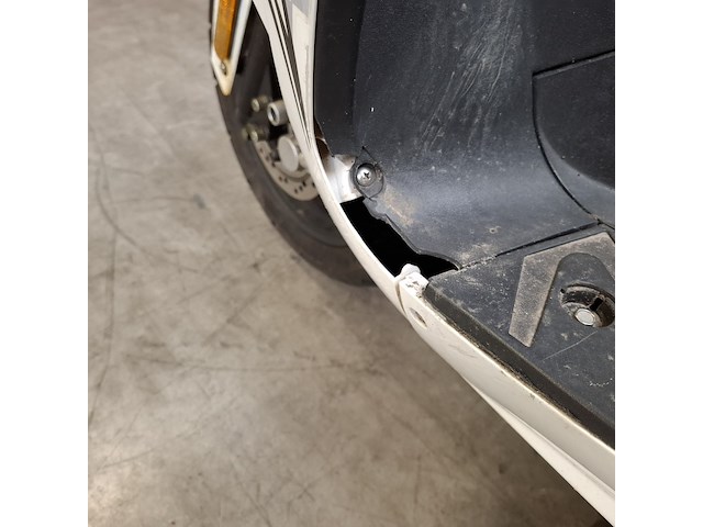 Snorscooter, agm, r8, 2014 - afbeelding 21 van  39