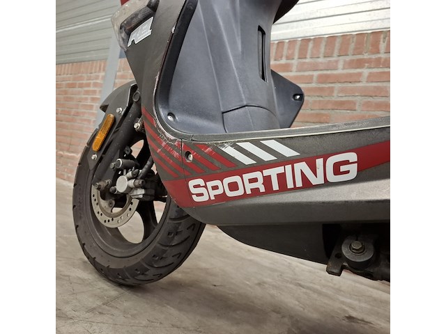 Snorscooter, btc, r8, 2019 - afbeelding 25 van  31