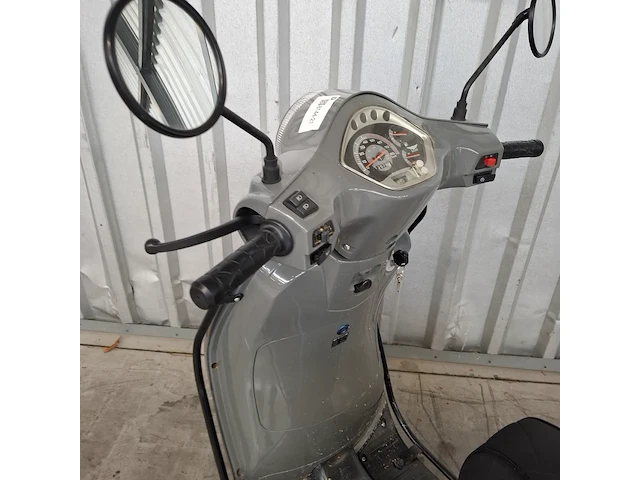 Snorscooter, djjd, cashmere, 2020 - afbeelding 36 van  47