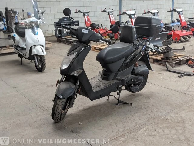 Snorscooter kymco, agility 50, 2008 - afbeelding 1 van  12