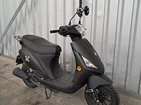 Snorscooter, la souris, city, 2022 - afbeelding 1 van  17
