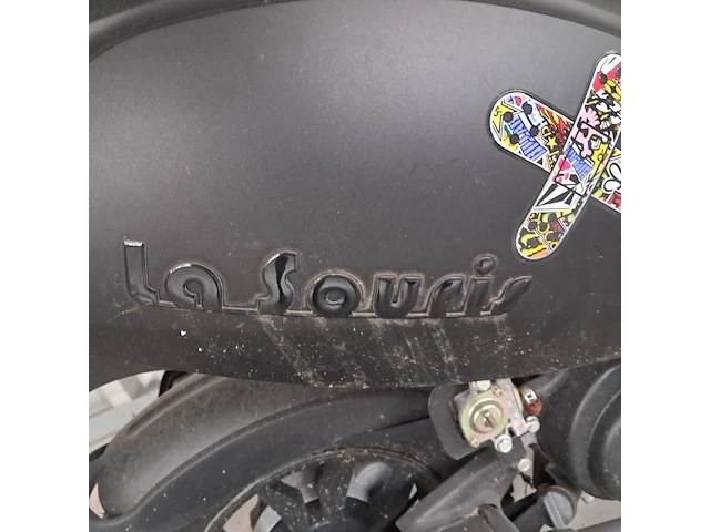 Snorscooter, la souris, city, 2022 - afbeelding 12 van  17