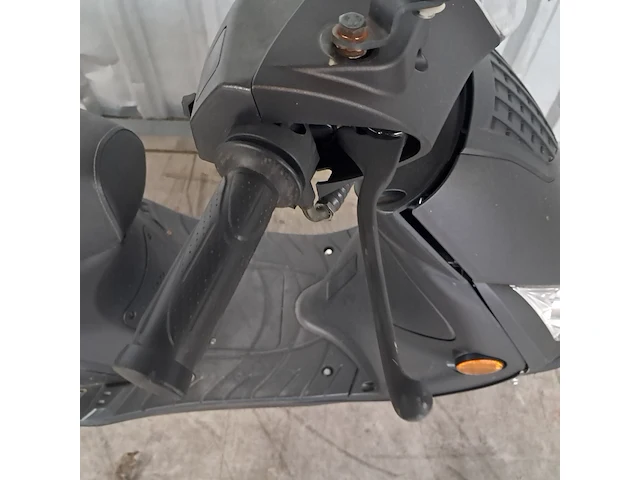 Snorscooter, la souris, city, 2022 - afbeelding 15 van  17