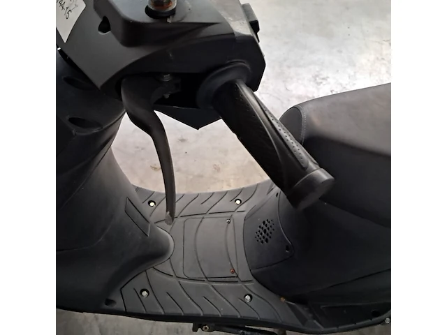 Snorscooter, la souris, city, 2022 - afbeelding 16 van  17