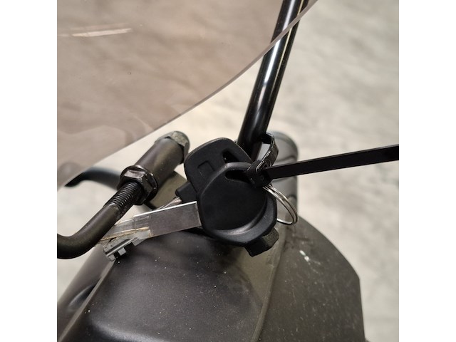 Snorscooter, la souris, sourini, 2021 - afbeelding 7 van  33