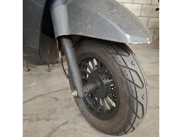 Snorscooter, la souris, sourni s, 2023 - afbeelding 5 van  48