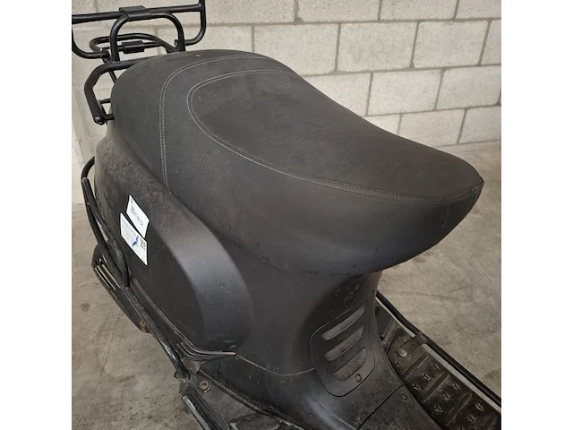 Snorscooter, la souris, sourni s, 2023 - afbeelding 8 van  48