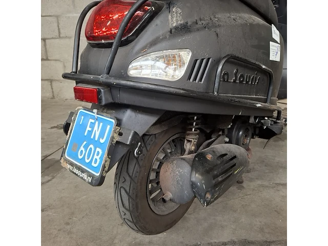 Snorscooter, la souris, sourni s, 2023 - afbeelding 13 van  48