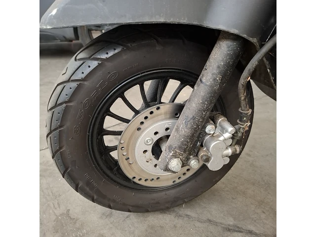 Snorscooter, la souris, sourni s, 2023 - afbeelding 44 van  48
