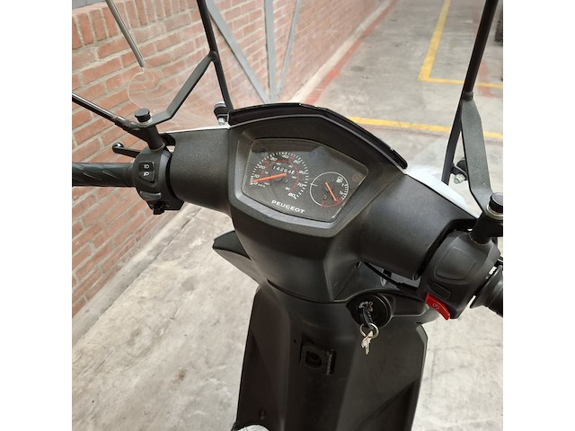 Snorscooter, peugeot, kisbee, 2021 - afbeelding 2 van  35