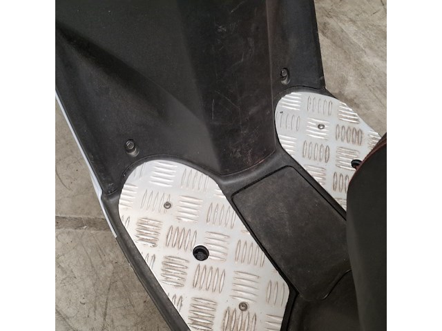 Snorscooter, peugeot, kisbee, 2021 - afbeelding 16 van  35