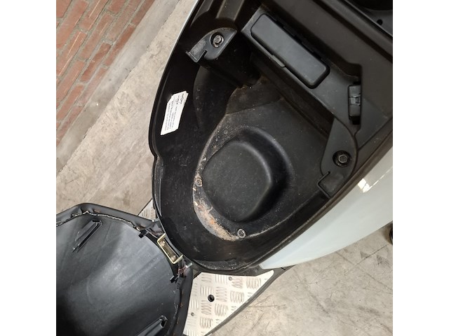 Snorscooter, peugeot, kisbee, 2021 - afbeelding 27 van  35