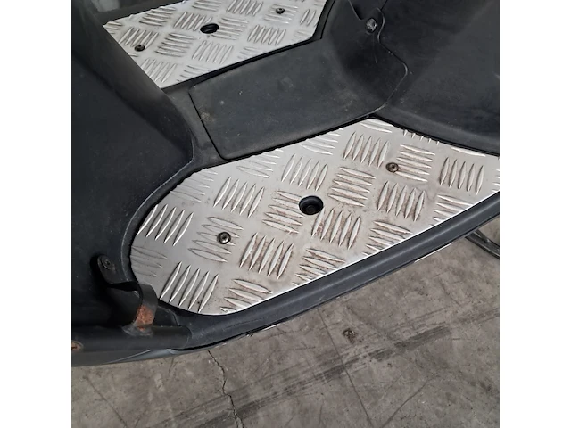 Snorscooter, peugeot, kisbee, grijs, 2019 - afbeelding 15 van  24