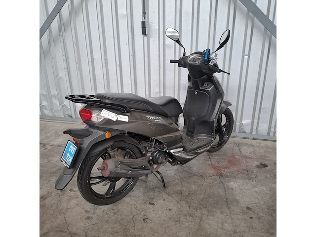 Snorscooter, peugeot, tweet, 2021 - afbeelding 16 van  51