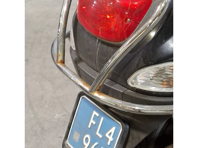 Snorscooter, piaggio, vespa , 2007 - afbeelding 33 van  44
