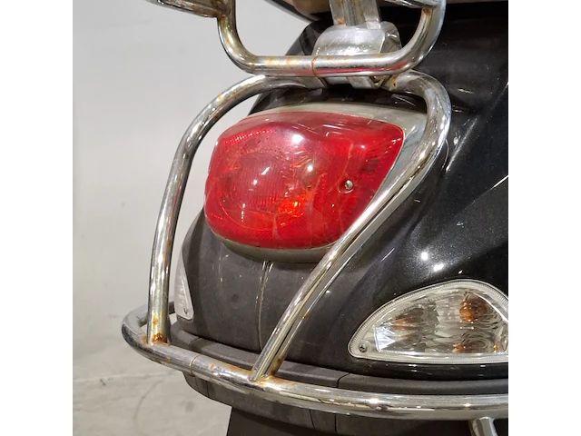 Snorscooter, piaggio, vespa , 2007 - afbeelding 35 van  44