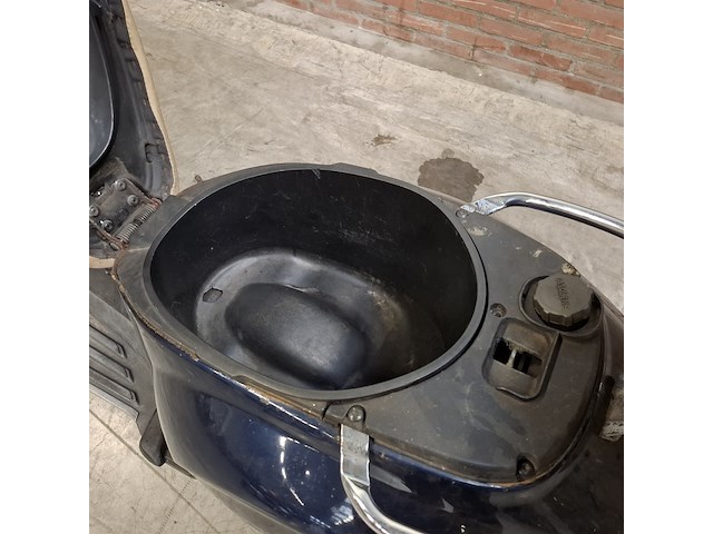 Snorscooter, piaggio, vespa primavera, 2014 - afbeelding 18 van  40