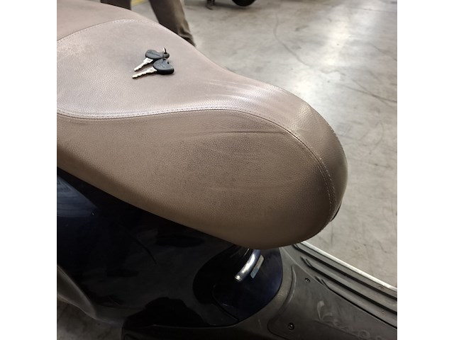 Snorscooter, piaggio, vespa primavera, 2014 - afbeelding 33 van  40