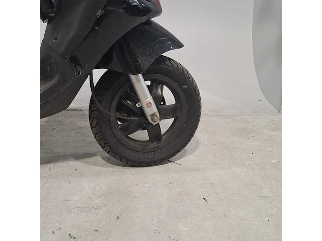 Snorscooter, piaggio, zip, 2012 - afbeelding 9 van  13