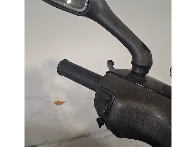 Snorscooter, piaggio, zip, 2012 - afbeelding 10 van  13