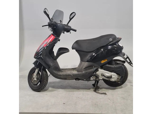 Snorscooter, piaggio, zip, 2012 - afbeelding 13 van  13