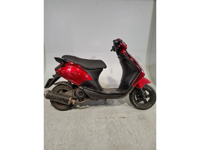 Snorscooter, piaggio, zip, 2012 - afbeelding 1 van  16